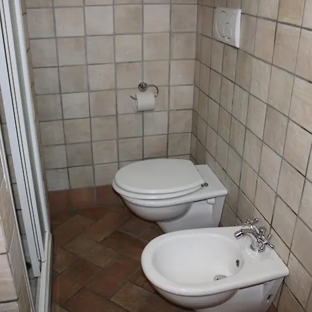 Ponte Del Duomo Värdshus Viterbo